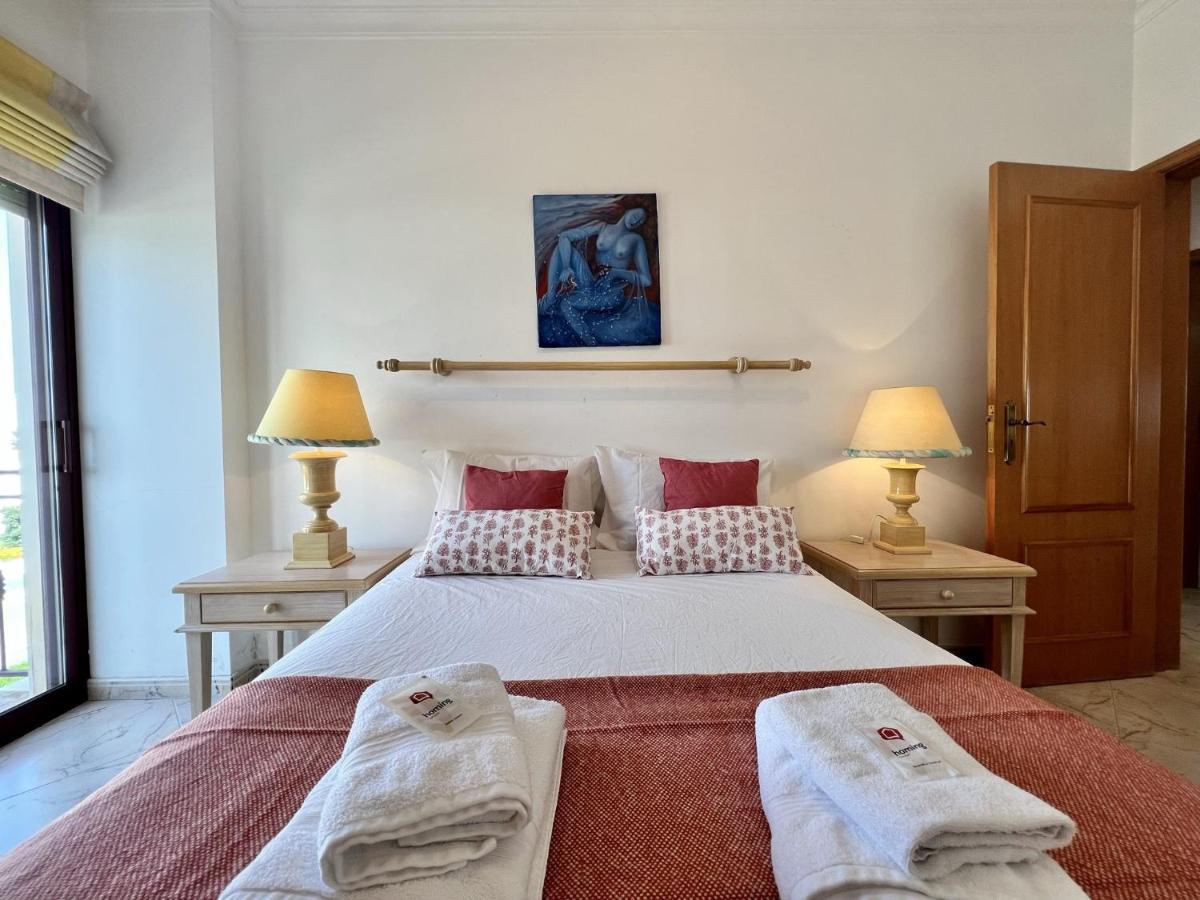 Quarteira Elegant With Pool By Homing Appartement Buitenkant foto